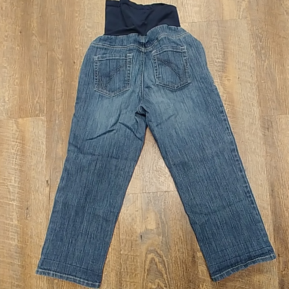 Oh Baby maternity medium capris
